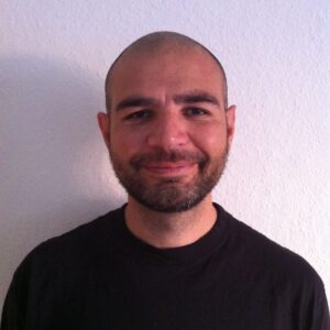 Carlo E1470773427801 300x300